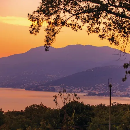 Apartament Lovely In With Wifi Rijeka